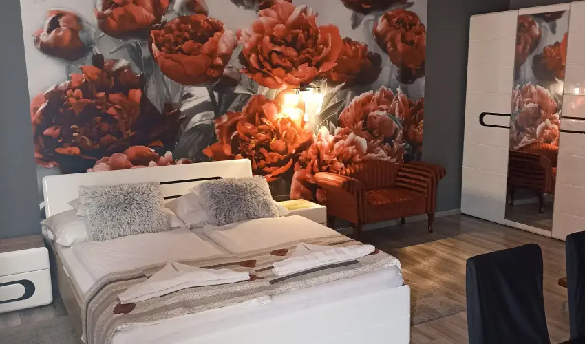 Kk Laguna Wellness Apartmanok Egerszalk - Mjus 1.