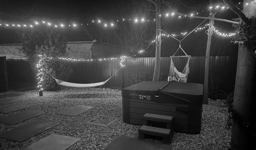 K�kmad�r Vend�gh�z Homokm�gy - M�jus 1.