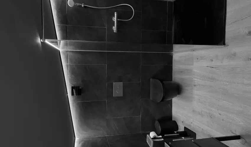 K�kmad�r Vend�gh�z Homokm�gy - M�jus 1.