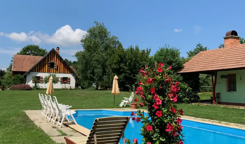 Kerca Bio Farm Kercaszomor - Mjus 1. (min. 2 j)