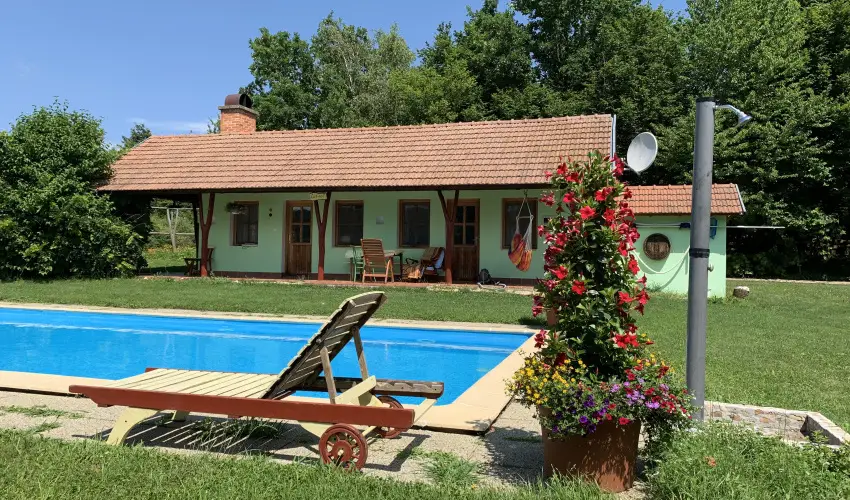 Kerca Bio Farm Kercaszomor - Mjus 1. (min. 2 j)