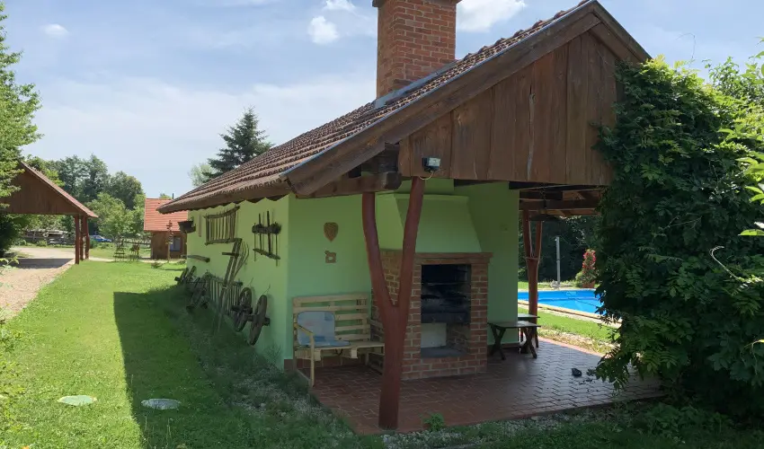 Kerca Bio Farm Kercaszomor - Mjus 1. (min. 2 j)