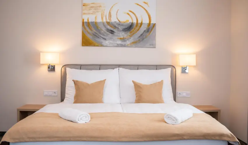 Kikelet Club Hotel Miskolctapolca - M�jus 1.