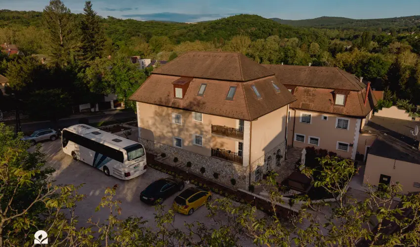 Kikelet Club Hotel Miskolctapolca - M�jus 1.