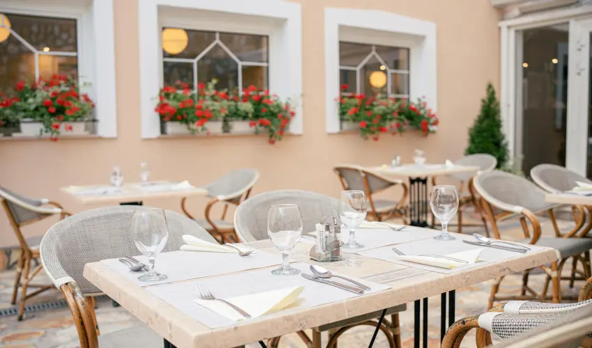 Kikelet Club Hotel Miskolctapolca - M�jus 1.