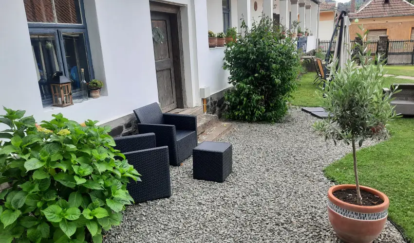 Kiskilenc Vendghz Szarvask - Mjus 1. (min. 2 j)