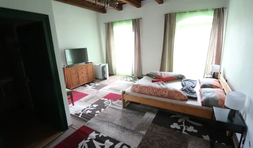 K�bor Macska Fogad� K�szeg - M�jus 1.