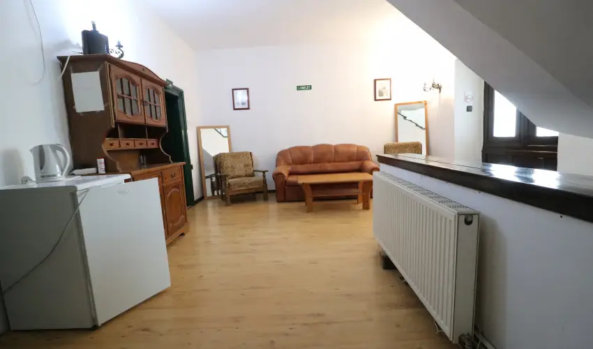 K�bor Macska Fogad� K�szeg - M�jus 1.