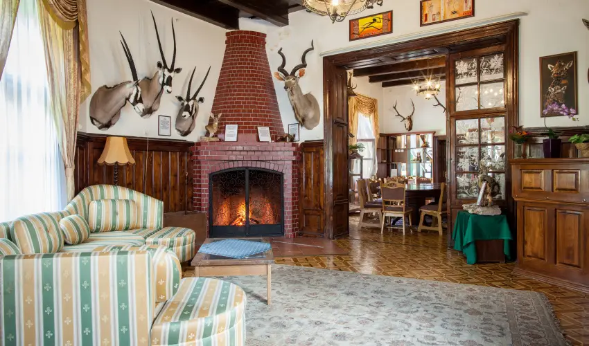 Kkapu Vadszkastly s Hotel & Apartments Nagyhuta - Mjus 1. (min. 2 j)