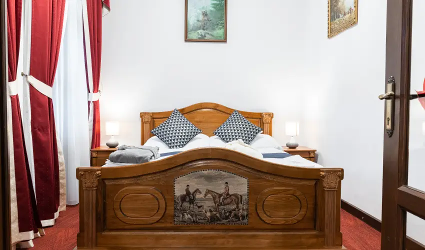 Kkapu Vadszkastly s Hotel & Apartments Nagyhuta - Mjus 1. (min. 2 j)