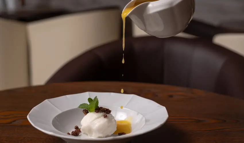 Kkapu Vadszkastly s Hotel & Apartments Nagyhuta - Mjus 1. (min. 2 j)