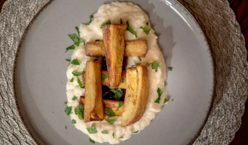 Kkapu Vadszkastly s Hotel & Apartments Nagyhuta - Mjus 1. (min. 2 j)