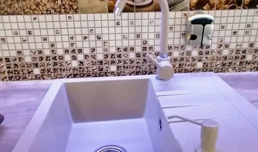 K�kert Pihen�h�z K�szeg - M�jus 1.