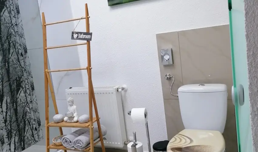 K�kert Pihen�h�z K�szeg - M�jus 1.