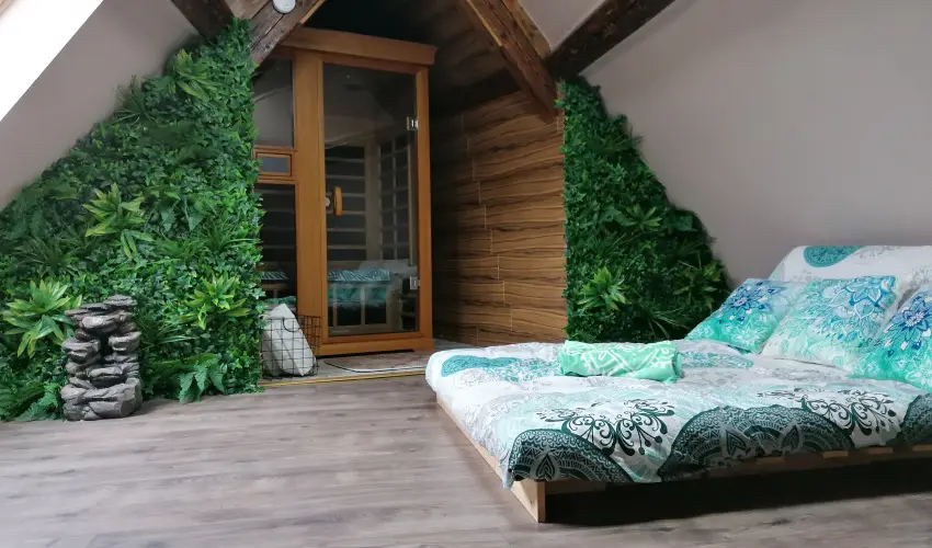 K�kert Pihen�h�z K�szeg - M�jus 1.