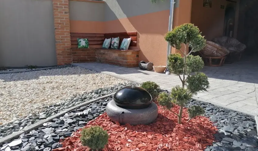 K�kert Pihen�h�z K�szeg - M�jus 1.