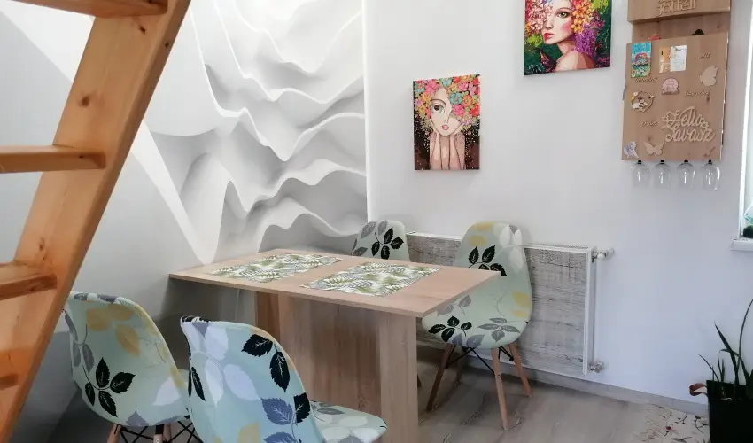 K�kert Pihen�h�z K�szeg - M�jus 1.