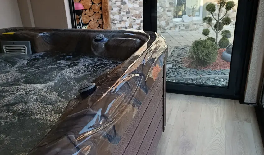 K�kert Pihen�h�z K�szeg - M�jus 1.