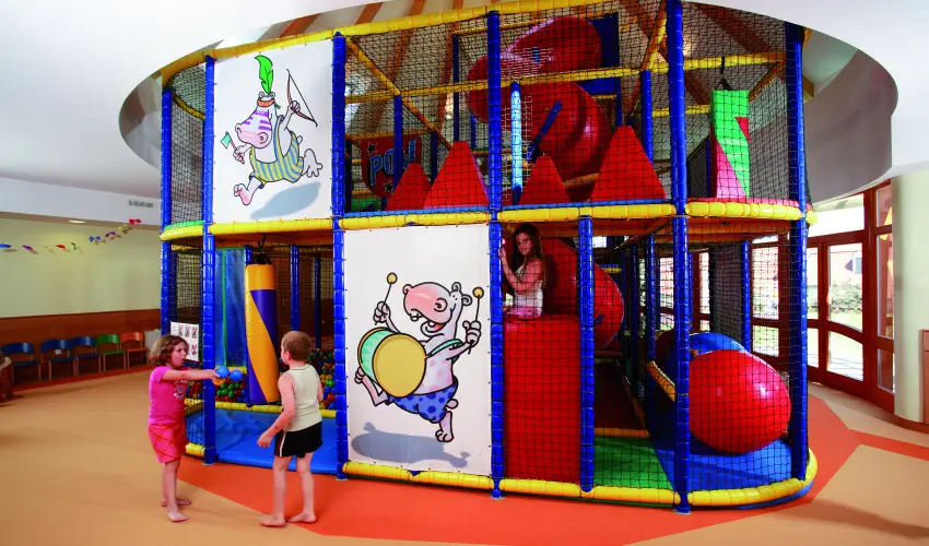 Kolping Holiday Resort Alsphok - Mjus 1. (min. 3 j)