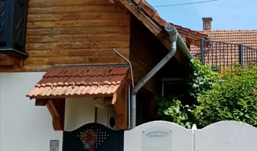 K�szeghegyalja Vend�gh�z Horv�tzsid�ny - M�jus 1. (min. 2 �j)