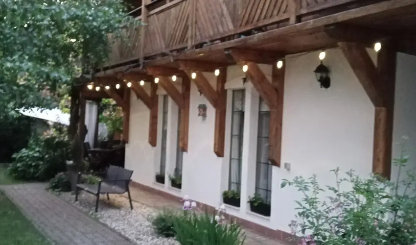 K�szeghegyalja Vend�gh�z Horv�tzsid�ny - M�jus 1. (min. 2 �j)