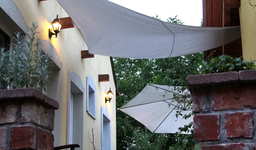 K�szeghegyalja Vend�gh�z Horv�tzsid�ny - M�jus 1. (min. 2 �j)