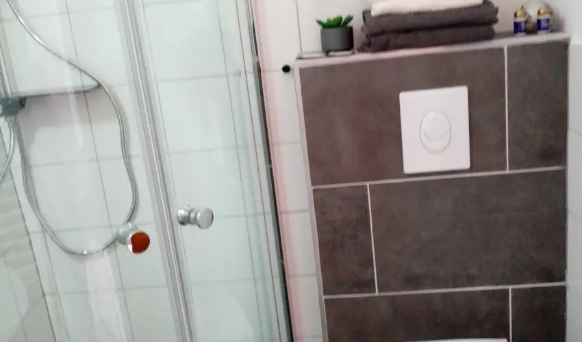 K�szeghegyalja Vend�gh�z Horv�tzsid�ny - M�jus 1. (min. 2 �j)