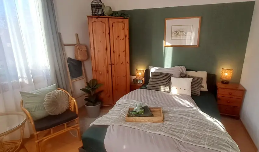 K�szeghegyalja Vend�gh�z Horv�tzsid�ny - M�jus 1. (min. 2 �j)