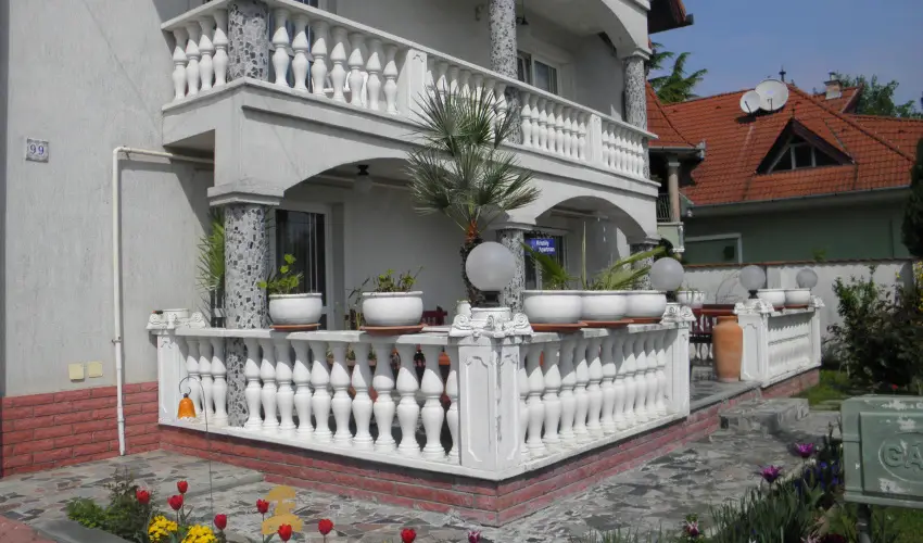 Kristly Apartman Hvz - Mjus 1. (min. 2 j)