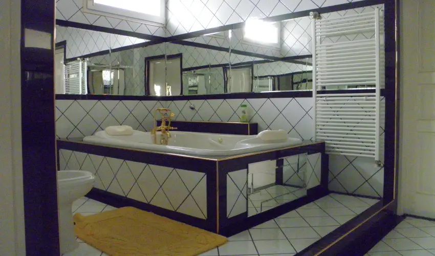 Kristly Apartman Hvz - Mjus 1. (min. 2 j)