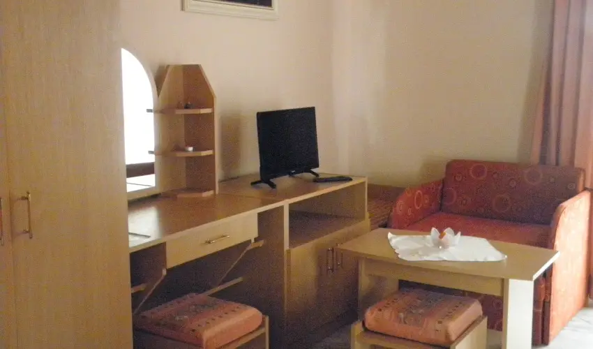 Kristly Apartman Hvz - Mjus 1. (min. 2 j)