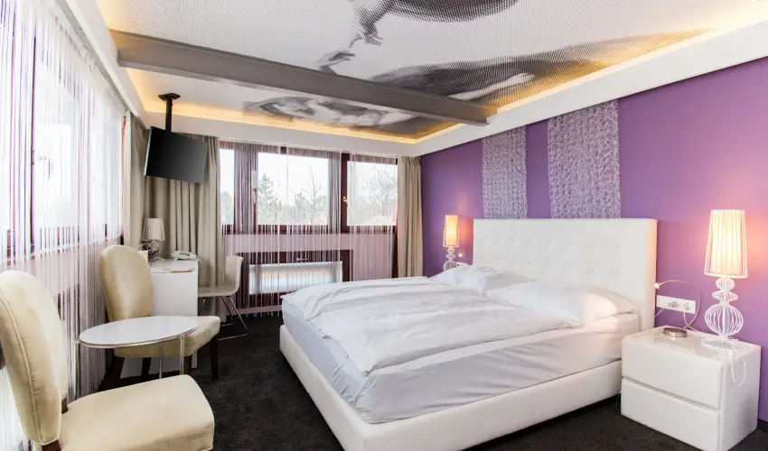 Kristly Imperial Hotel Tata - Mjus 1. 