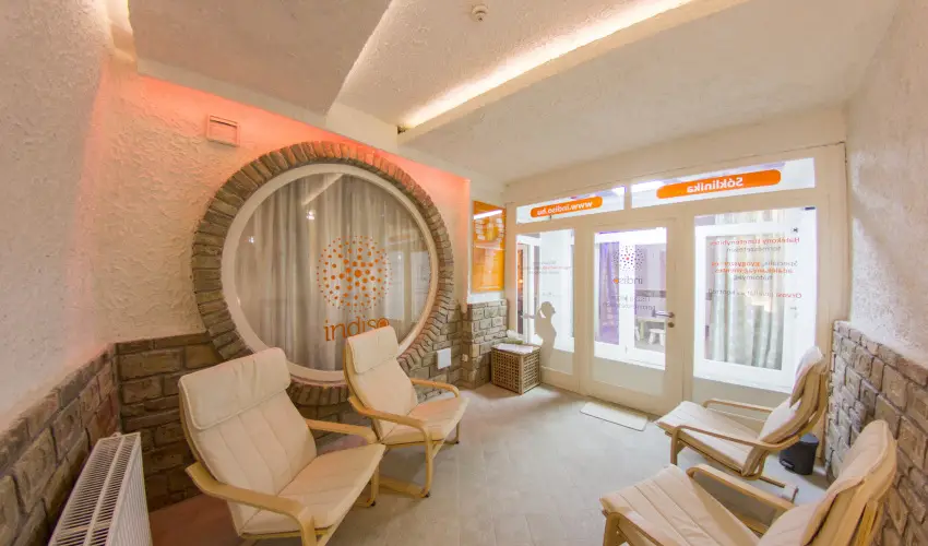 Kristly Imperial Hotel Tata - Mjus 1. 