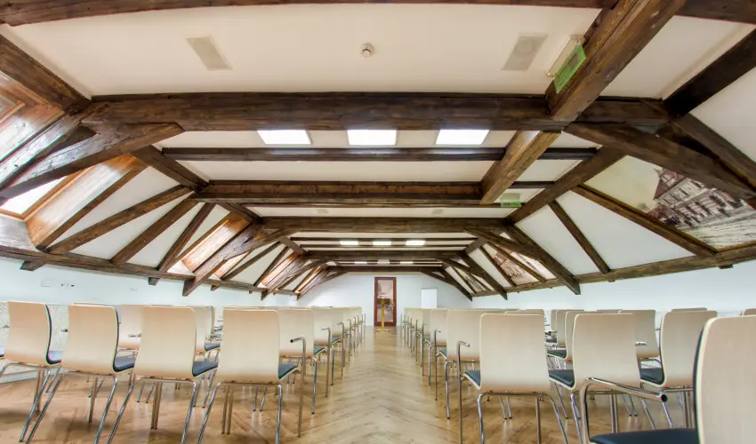 Kristly Imperial Hotel Tata - Mjus 1. 