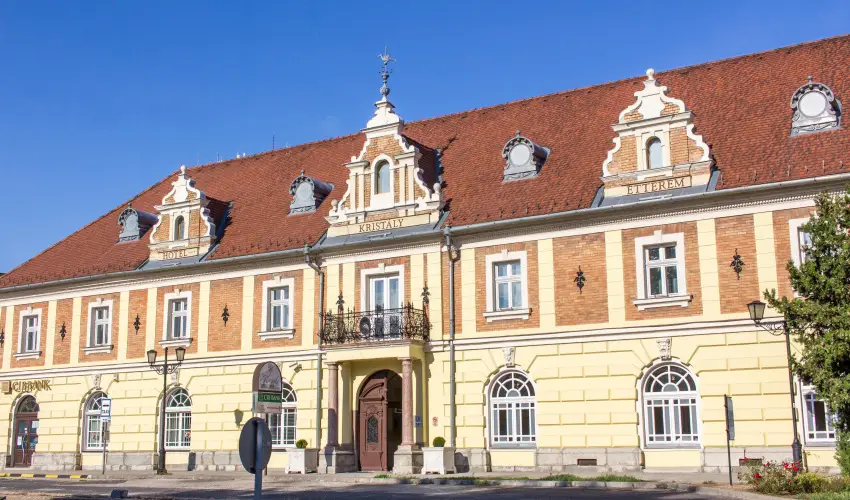 Kristly Imperial Hotel Tata - Mjus 1. 