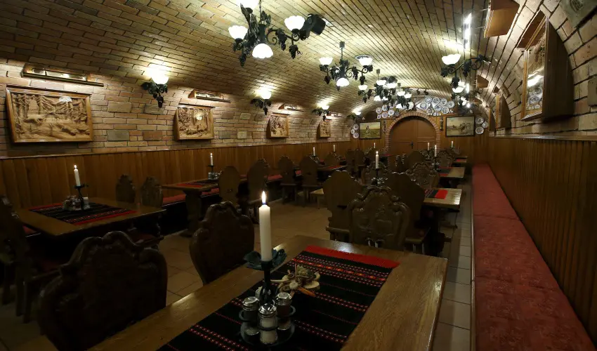 Kulacs Csrda & Panzi Eger - Mjus 1.