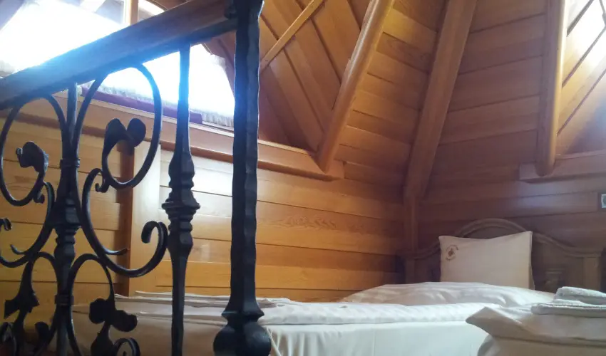 Kulacs Csrda & Panzi Eger - Mjus 1.