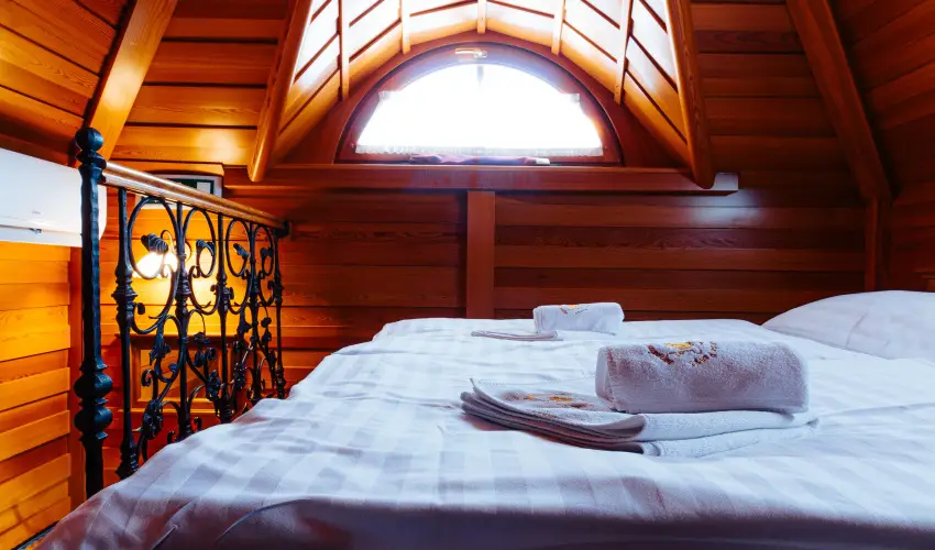 Kulacs Csrda & Panzi Eger - Mjus 1.