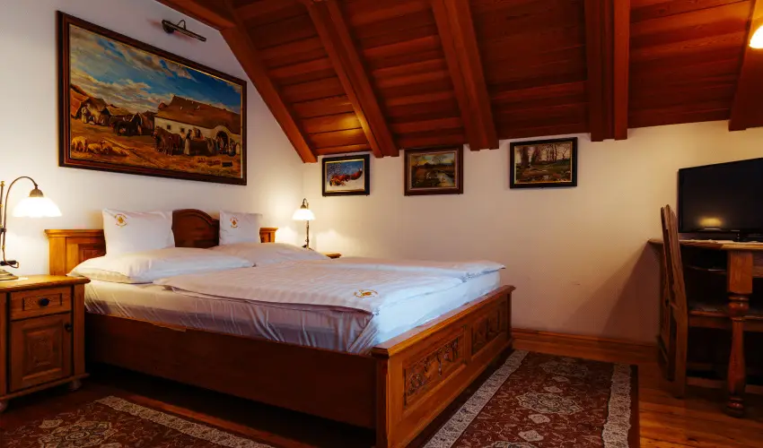 Kulacs Csrda & Panzi Eger - Mjus 1.