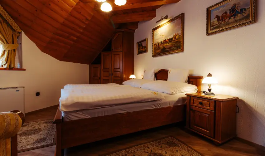 Kulacs Csrda & Panzi Eger - Mjus 1.