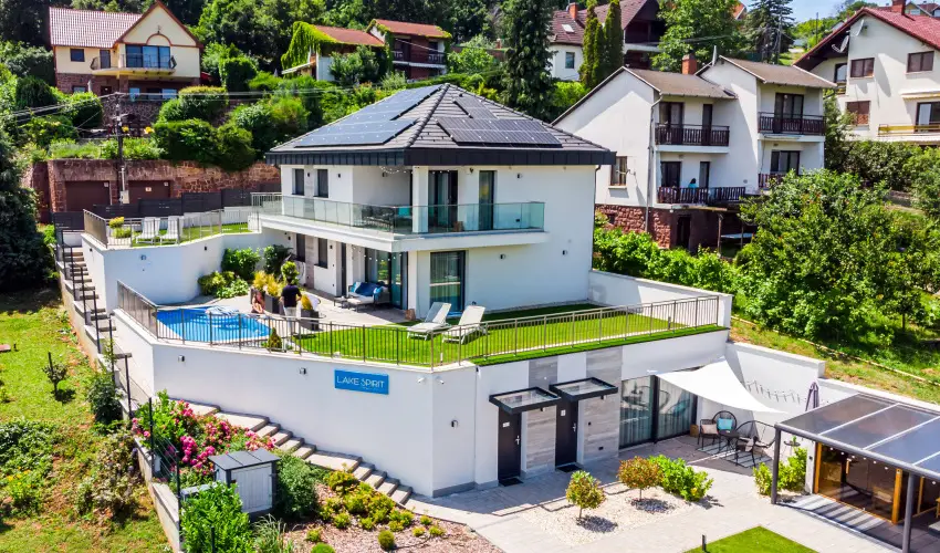 Lake Spirit Boutique Apartments Balatonalmdi - Mjus 1. (min. 4 j)