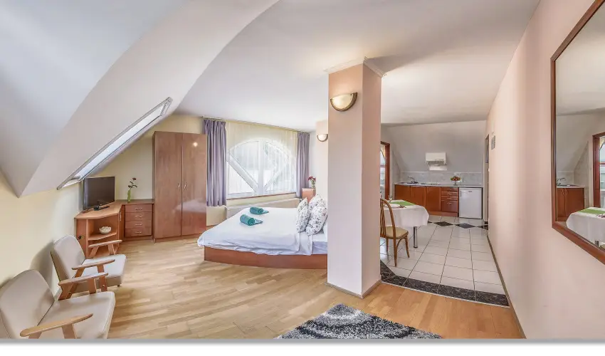 Laky Villa Zalakaros - M�jus 1. (min. 2 �j)