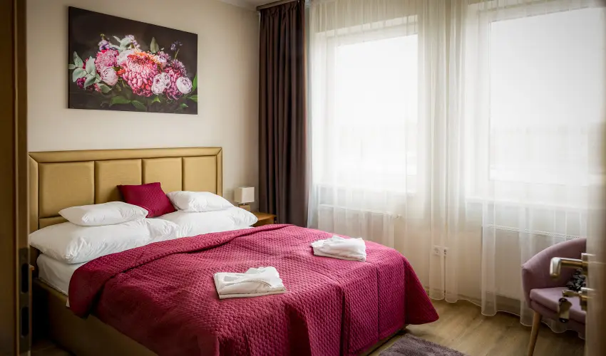 Land-Plan Hotel & Restaurant T�lt�stava - M�jus 1. 