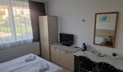 Lencs�s Apartmanh�z Apartmanok Sopron