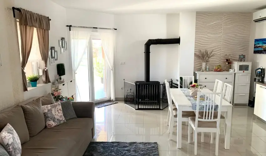 Levenduls Hz Balatonfkajr - Mjus 1. (min. 2 j)