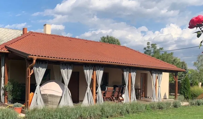 Levenduls Hz Balatonfkajr - Mjus 1. (min. 2 j)