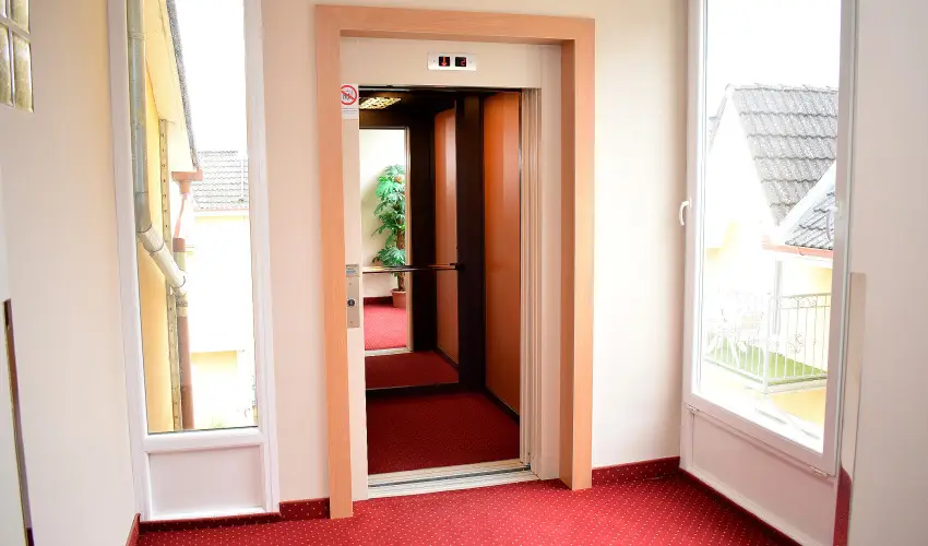 Ldia Hotel Harkny Harkny - Mjus 1. (min. 2 j)