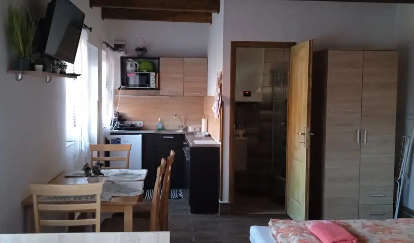 Lilla Apartmanhzak Szilvsvrad - Mjus 1. (min. 3 j)