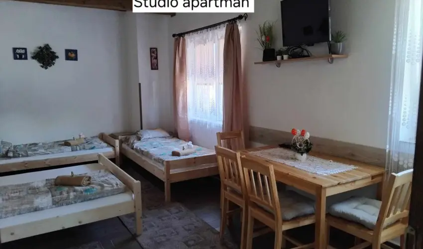 Lilla Apartmanhzak Szilvsvrad - Mjus 1. (min. 3 j)
