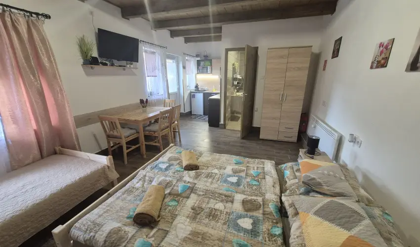 Lilla Apartmanhzak Szilvsvrad - Mjus 1. (min. 3 j)